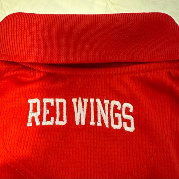 Detroit Red Wings Men's Polo Large With Large Embroidered Logos NWOT - Picture 6 of 6